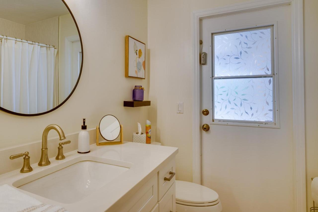 Pet-Friendly Cape Coral Vacation Rental With Lanai! Exteriör bild